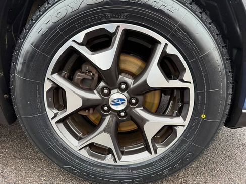 Used 2018 Subaru Crosstrek 2.0i Premium image 12