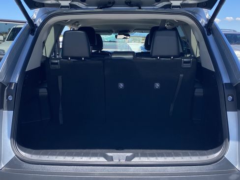 Certified 2025 Toyota Grand Highlander AWD image 22