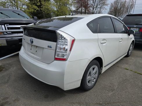 Used 2010 Toyota Prius image 3