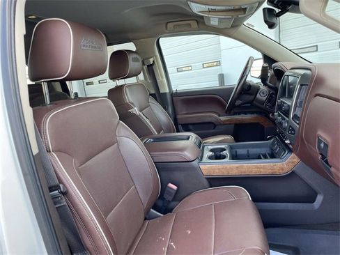 Used 2015 Chevrolet Silverado 1500 High Country w/ High Country Premium Package image 15
