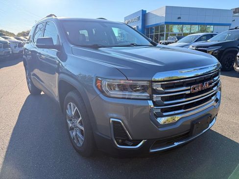 Used 2020 GMC Acadia SLT FWD image 22
