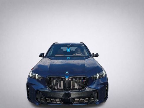 New 2026 BMW X5 M60i w/ Climate Comfort Package image 9