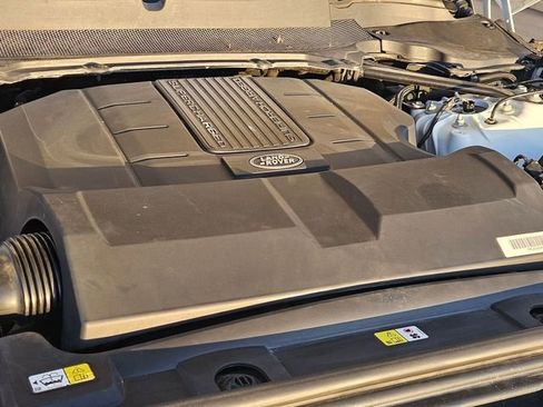 Used 2019 Land Rover Range Rover HSE AWD/4WD image 24