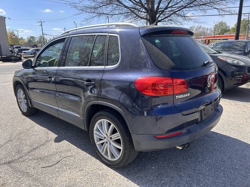 Used 2013 Volkswagen Tiguan SE FWD image 12