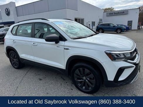 Certified 2022 Volkswagen Taos S AWD/4WD image 3