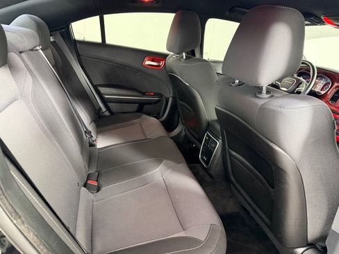 Used 2018 Dodge Charger SXT Plus RWD image 19