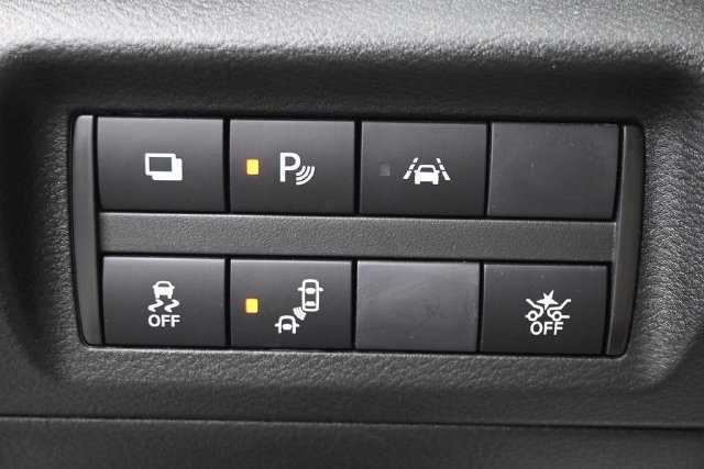 Certified 2025 Nissan Kicks Play S FWD image 22