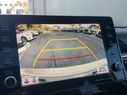 Used 2023 Toyota Camry SE image 28