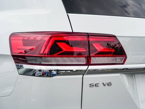 Certified 2023 Volkswagen Atlas SE FWD image 9