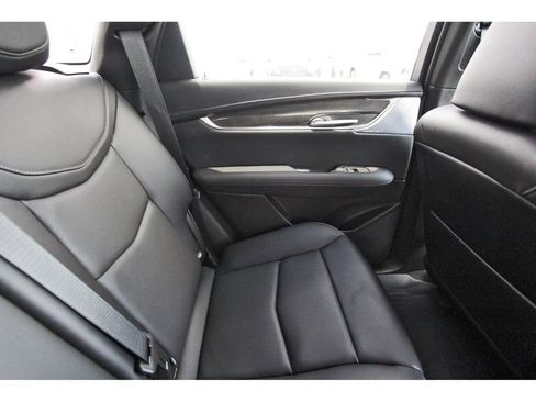 New 2026 Cadillac XT5 Sportv w/ LPO, Onyx Lite Package AWD/4WD image 11