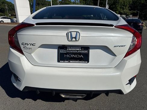 Used 2020 Honda Civic Sport image 4