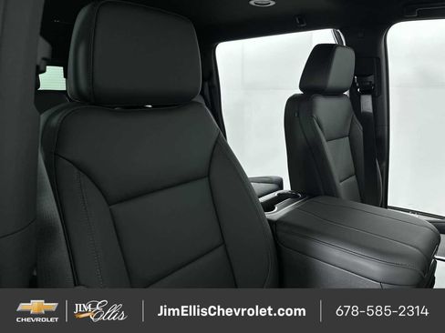 New 2026 Chevrolet Suburban LT w/ Comfort Package image 56