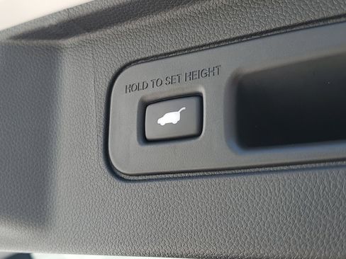 Used 2024 Honda Pilot Elite image 11