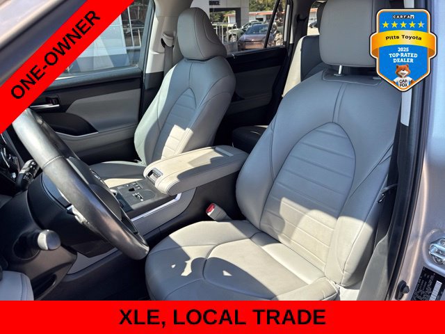Used 2024 Toyota Highlander XLE FWD image 10