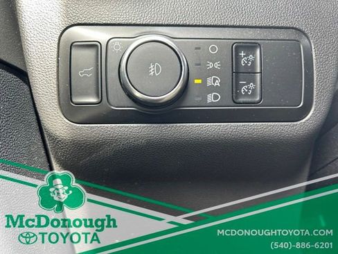 Used 2023 Ford Bronco Sport Outer Banks w/ Tech Package AWD/4WD image 19