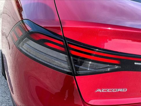 Used 2023 Honda Accord EX image 23