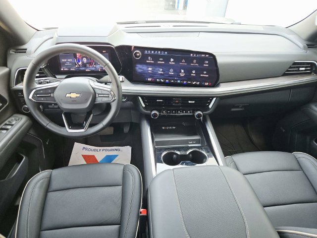 New 2025 Chevrolet Suburban Premier AWD/4WD image 10