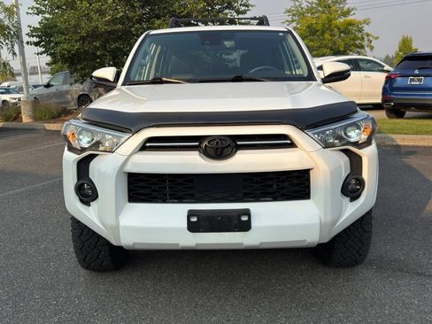 Used 2021 Toyota 4Runner SR5 Premium AWD/4WD image 2