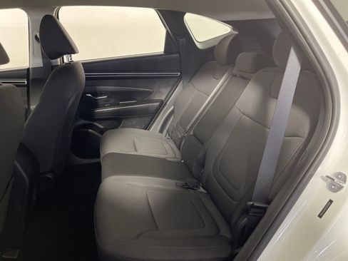 Certified 2023 Hyundai Tucson SE image 13