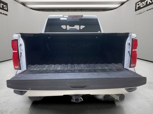 Used 2024 Chevrolet Silverado 2500 LTZ w/ LTZ Plus Package AWD/4WD image 11
