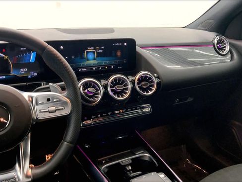 Certified 2022 Mercedes-Benz GLA 35 AMG 4MATIC image 25