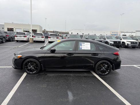 Used 2024 Honda Civic Sport image 3