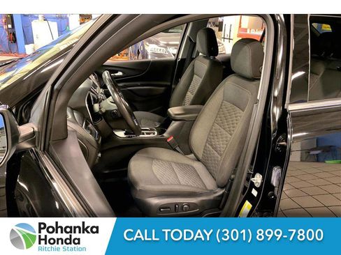 Used 2020 Chevrolet Equinox LT image 18