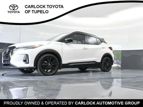 Used 2023 Nissan Kicks SR w/ SR Premium Package FWD image 51