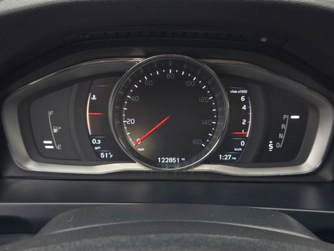 Used 2016 Volvo V60 T5 Cross Country w/ Convenience Package image 30