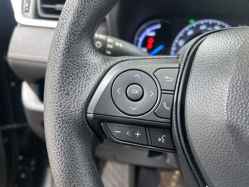 Used 2025 Toyota RAV4 LE image 24