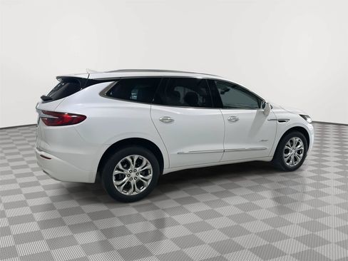 Used 2020 Buick Enclave Avenir w/ Avenir Technology Package AWD/4WD image 6
