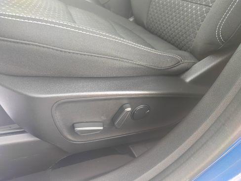 Used 2023 Ford Escape Active AWD/4WD image 11