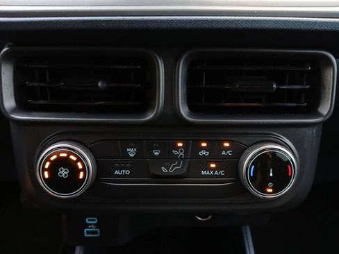 Used 2022 Ford Maverick XL FWD image 4