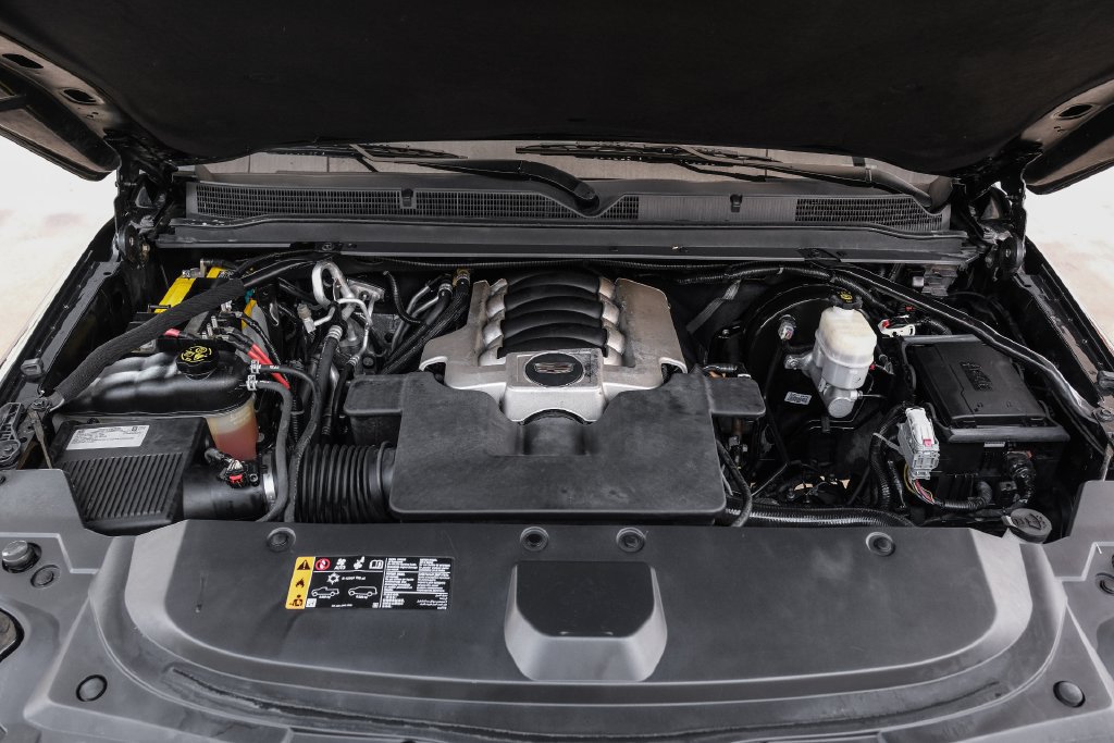 Used 2019 Cadillac Escalade ESV Luxury AWD/4WD image 58
