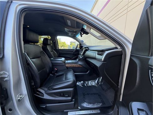 Used 2017 Chevrolet Tahoe Premier AWD/4WD image 21