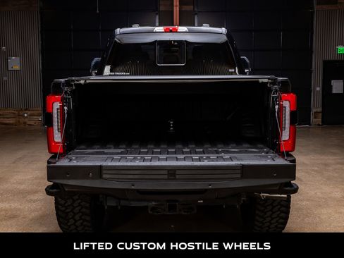 Used 2024 Ford F250 Limited w/ FX4 Off-Road Package AWD/4WD image 8