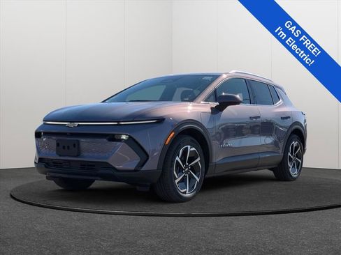 New 2026 Chevrolet Equinox EV LT FWD image 3