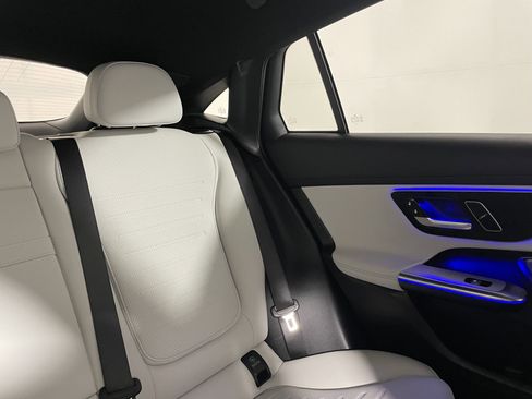 Used 2026 Mercedes-Benz GLC 300 4MATIC image 15