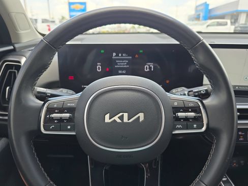Used 2024 Kia Sorento S w/ Panoramic Sunroof Package AWD/4WD image 18