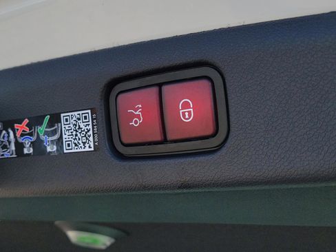 Certified 2026 Mercedes-Benz E 350 Sedan image 6