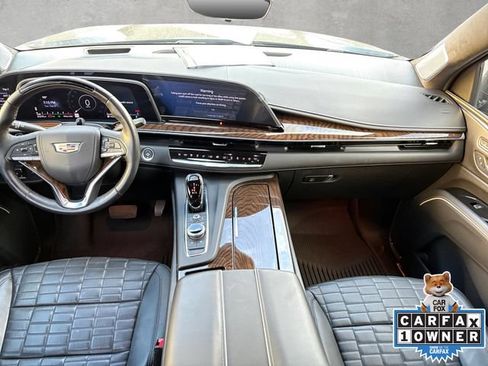 Used 2024 Cadillac Escalade Sport Platinum w/ LPO, ONYX Package AWD/4WD image 20