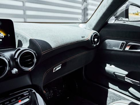 Used 2021 Mercedes-Benz AMG GT Black Series w/ Keyless-Go Package image 80