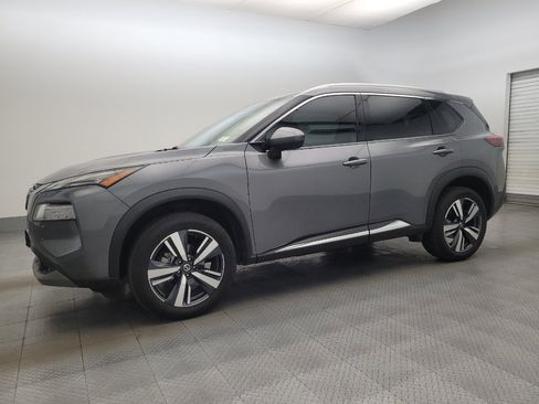 Used 2021 Nissan Rogue SL AWD/4WD image 2