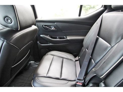 Used 2023 Chevrolet Traverse Premier w/ Redline Edition AWD/4WD image 12