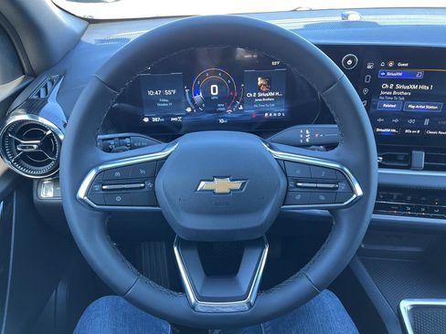 New 2026 Chevrolet Equinox LT image 21