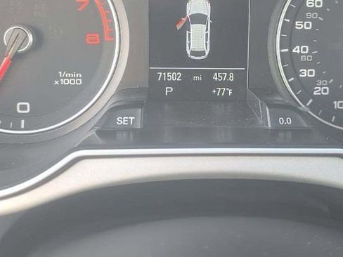 Used 2016 Audi A4 Premium image 12