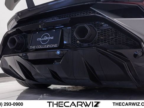 Used 2023 Lamborghini Huracan Tecnica RWD image 21