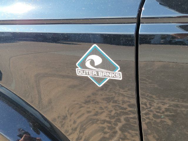 Used 2024 Ford Bronco Outer Banks AWD/4WD image 10