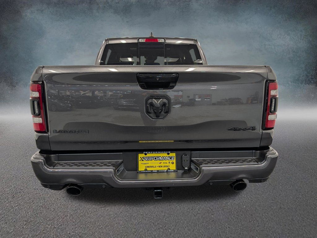 Used 2024 RAM 1500 Laramie AWD/4WD image 5