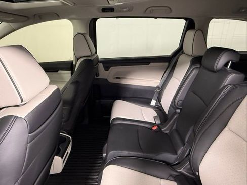 New 2026 Honda Odyssey Elite image 37